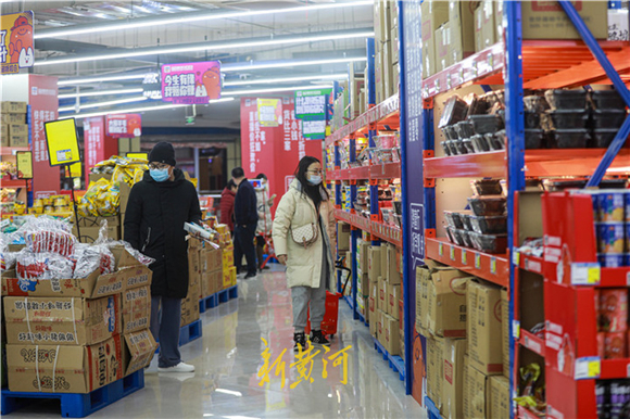 濟南老商圈煥新生 引進網紅品牌折扣倉，打造沉浸式購物體驗